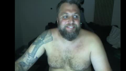 Snapshot of chrizz80 chatting on 10.12.25 Chrizz online show from 10.12.25