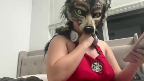 Snapshot of cinnanicos chatting on 09.25.25 Nicky online show from 09.25.25