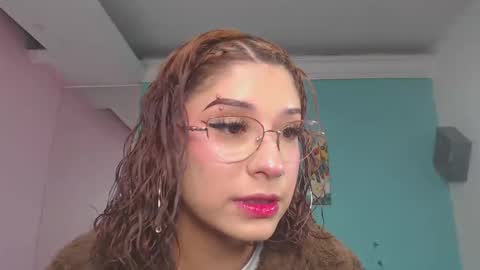 cinthyagomez6 online show from 01.23.25