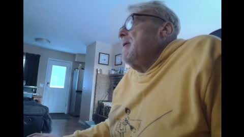 Snapshot of cjscout chatting on 01.10.25 cjscout online show from 01.10.25