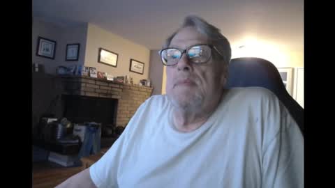 Snapshot of cjscout chatting on 01.17.25 cjscout online show from 01.17.25