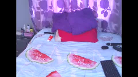 Snapshot of claudine_valencia chatting on 12.14.24 claudine valencia online show from 12.14.24