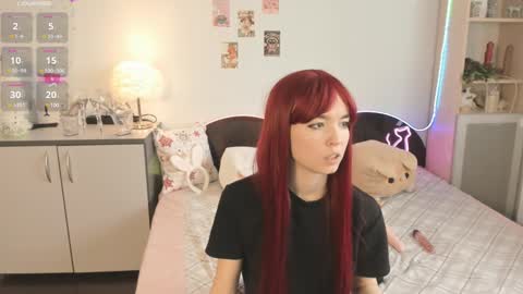 Snapshot of cleotwilight chatting on 12.25.24 Cleo online show from 12.25.24