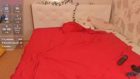 Snapshot of cleotwilight chatting on 02.28.25 Cleo online show from 02.28.25