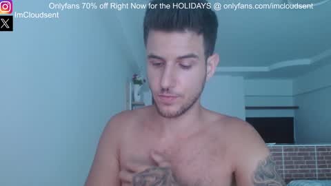 Snapshot of cloudsent chatting on 02.03.25  35 videos 50 pictures ---- IGTwitter ImCloudsent online show from 02.03.25