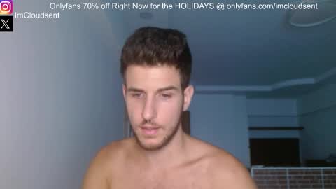 Snapshot of cloudsent chatting on 02.19.25  35 videos 50 pictures ---- IGTwitter ImCloudsent online show from 02.19.25