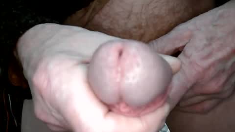 Snapshot of clystron chatting on 01.14.25 clystron online show from 01.14.25