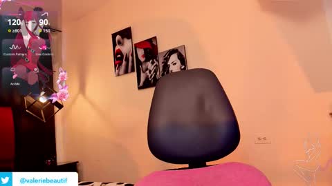 Valerie  nenitasexy online show from 10.21.25