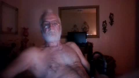 Snapshot of cockpumpforyou chatting on 01.16.25 Cock Pump For You online show from 01.16.25