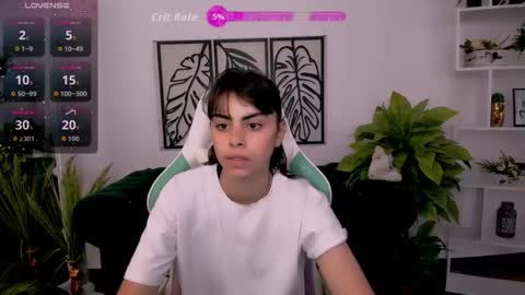 Olivia online show from 09.10.25