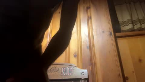 Snapshot of columbusohio614 chatting on 12.21.24 Heavyd614 online show from 12.21.24