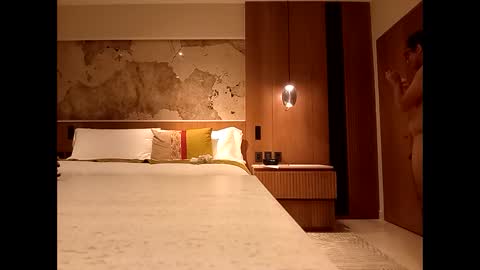 Snapshot of conejotam chatting on 11.01.25 conejotam online show from 11.01.25