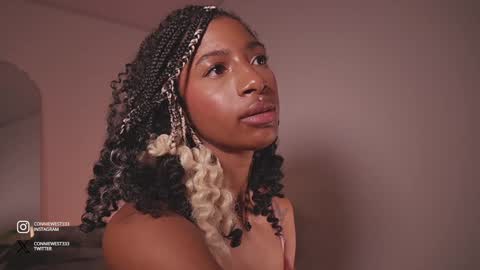 Snapshot of connie_west0 chatting on 12.10.24 independent model online show from 12.10.24