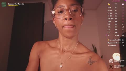 Snapshot of connie_west0 chatting on 01.21.25 independent model online show from 01.21.25