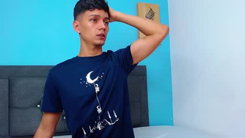 Snapshot of connor_garrett chatting on 12.02.24 Connor online show from 12.02.24