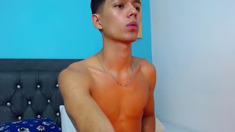 Snapshot of connor_garrett chatting on 01.02.25 Connor online show from 01.02.25