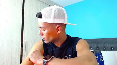 Snapshot of connor_garrett chatting on 03.07.25 Connor online show from 03.07.25