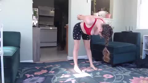 Snapshot of constantcumquest chatting on 10.17.25 ANR Mommy online show from 10.17.25