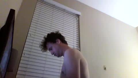 Snapshot of cooldude122222 chatting on 03.05.25 cooldude122222 online show from 03.05.25