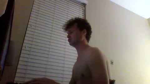 Snapshot of cooldude122222 chatting on 03.07.25 cooldude122222 online show from 03.07.25