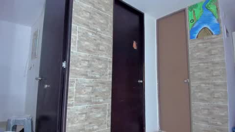 Snapshot of coralinej0nes chatting on 02.28.25 Coraline online show from 02.28.25