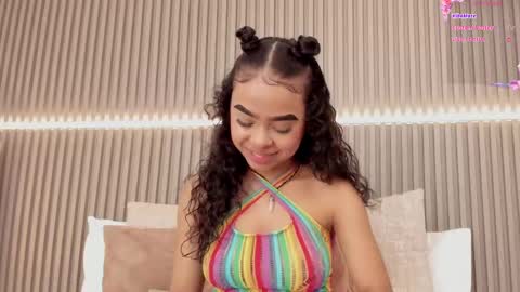 Snapshot of coralineross_ chatting on 02.12.25 coralineross_ online show from 02.12.25