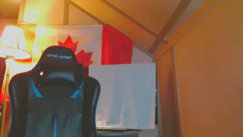 Snapshot of cosmicjones88 chatting on 02.02.25 cosmicjones88 online show from 02.02.25