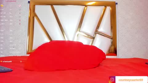 Snapshot of courtneycarterr chatting on 12.24.24 courtney online show from 12.24.24