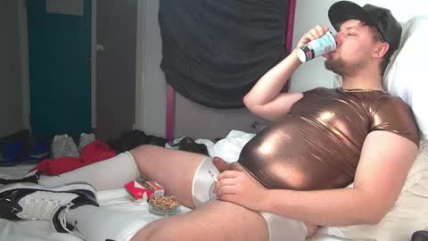 Snapshot of cravingboy chatting on 02.02.25 robin online show from 02.02.25