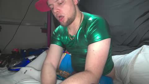 Snapshot of cravingboy chatting on 02.28.25 robin online show from 02.28.25