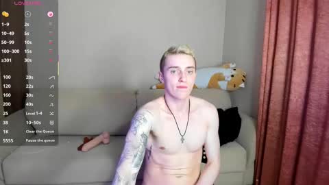 Snapshot of crazybottom99 chatting on 03.12.25 Alex online show from 03.12.25