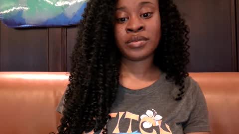Snapshot of creamycherrypop chatting on 02.27.25 FREE online show from 02.27.25