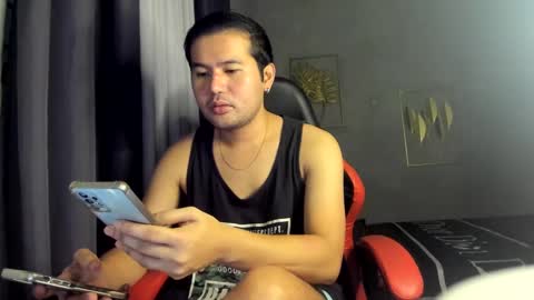 BareCreamyCum online show from 12.28.24