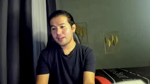 BareCreamyCum online show from 12.29.24