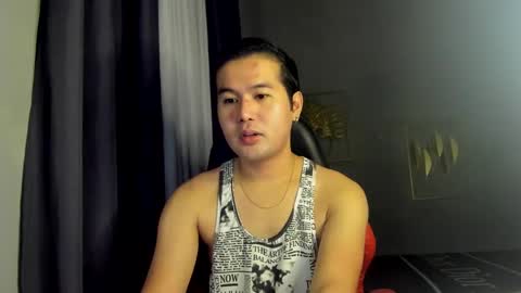 BareCreamyCum online show from 12.29.24