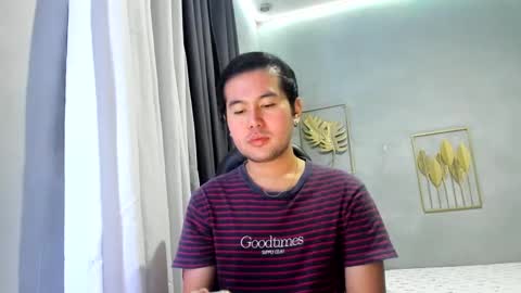 BareCreamyCum online show from 01.01.25