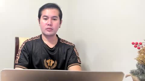 BareCreamyCum online show from 01.03.25