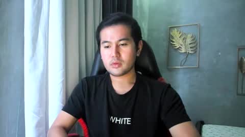 BareCreamyCum online show from 01.06.25