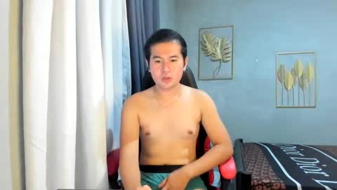 BareCreamyCum online show from 01.08.25