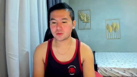 BareCreamyCum online show from 02.04.25