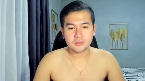 BareCreamyCum online show from 02.13.25