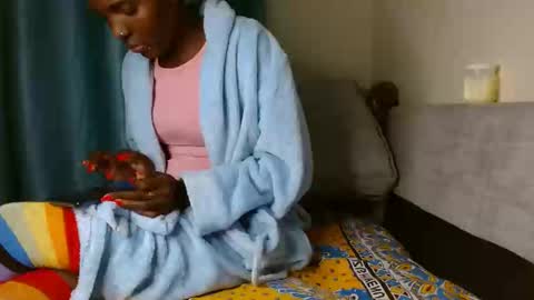 Snapshot of creamypro_ chatting on 12.21.24 Taurus04 online show from 12.21.24