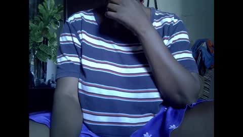 Snapshot of creamypussyxx chatting on 11.17.25 creamypussyxx online show from 11.17.25