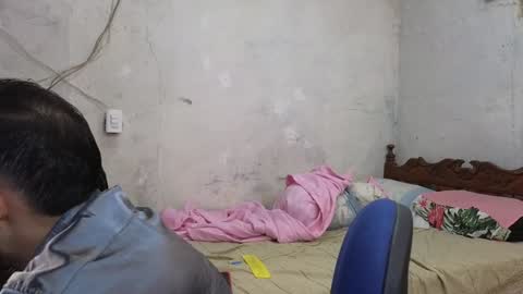 Snapshot of cris_simons chatting on 01.09.25 cris_simons online show from 01.09.25