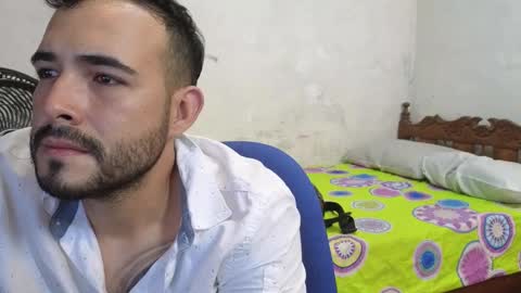 Snapshot of cris_simons chatting on 02.22.25 cris_simons online show from 02.22.25