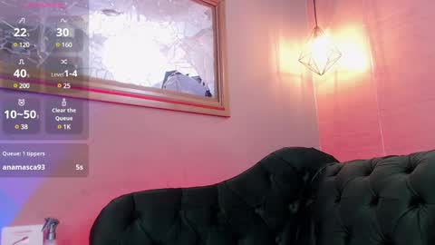 Snapshot of cristal_coopeer chatting on 03.04.25 Cristal yours Milf online show from 03.04.25
