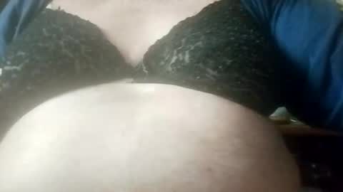 crossdresser4202 online show from 12.27.24