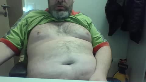 Snapshot of crouch1 chatting on 02.10.25 Crouch1 online show from 02.10.25