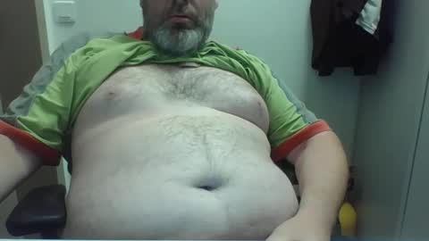 Snapshot of crouch1 chatting on 09.15.25 Crouch1 online show from 09.15.25