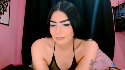 Snapshot of crystal420_ chatting on 09.29.25 Instagram cristal espinosa1 online show from 09.29.25